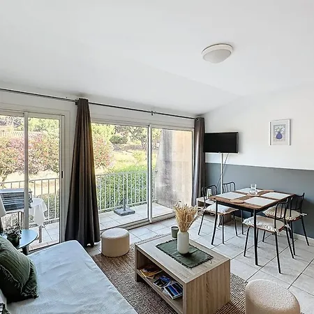 Location Saisonniere - T2 De 33m2 A Di Ferro Апартаменты *