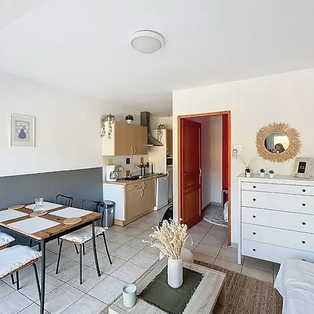 Location Saisonniere - T2 De 33m2 A Di Ferro سيرا دي فيرو